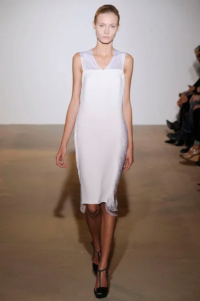 Look 35